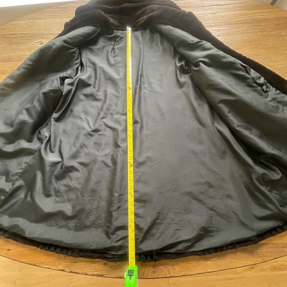 SOLD;Sheared Beaver stroller , Size 16 , Hood And Collar, Hand Clipped Texture - Picture 10 of 16